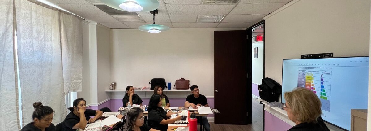 R&C BeautyCollege Cursos Barbería y Cosmetología en Plugerville