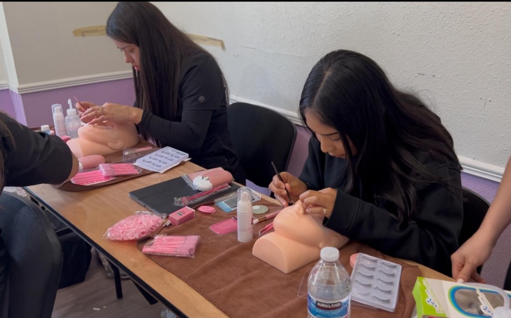 Escuela de belleza en Pflugerville Escuela de belleza en Pflugerville